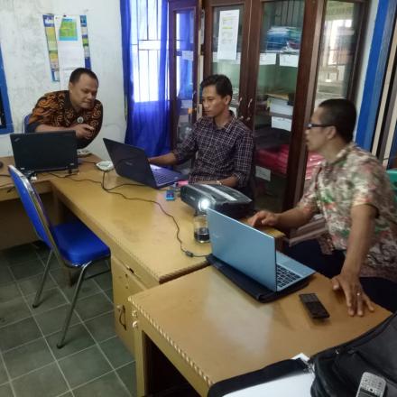 Pelatihan Admin Web Desa Tirta Mulya Kecamatan Pelepat Ilir